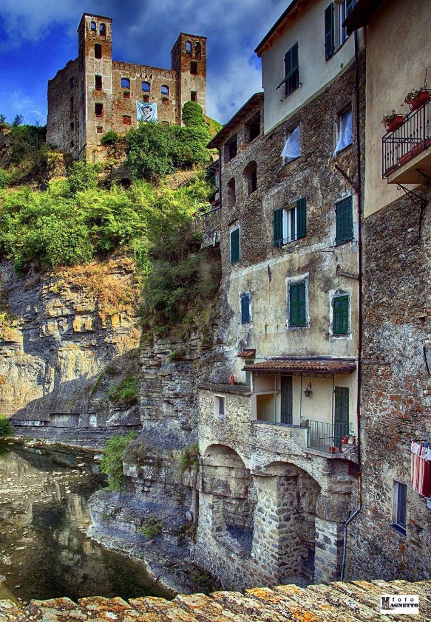 Stardust - Bedbluesky Villa Dolceacqua Kültér fotó